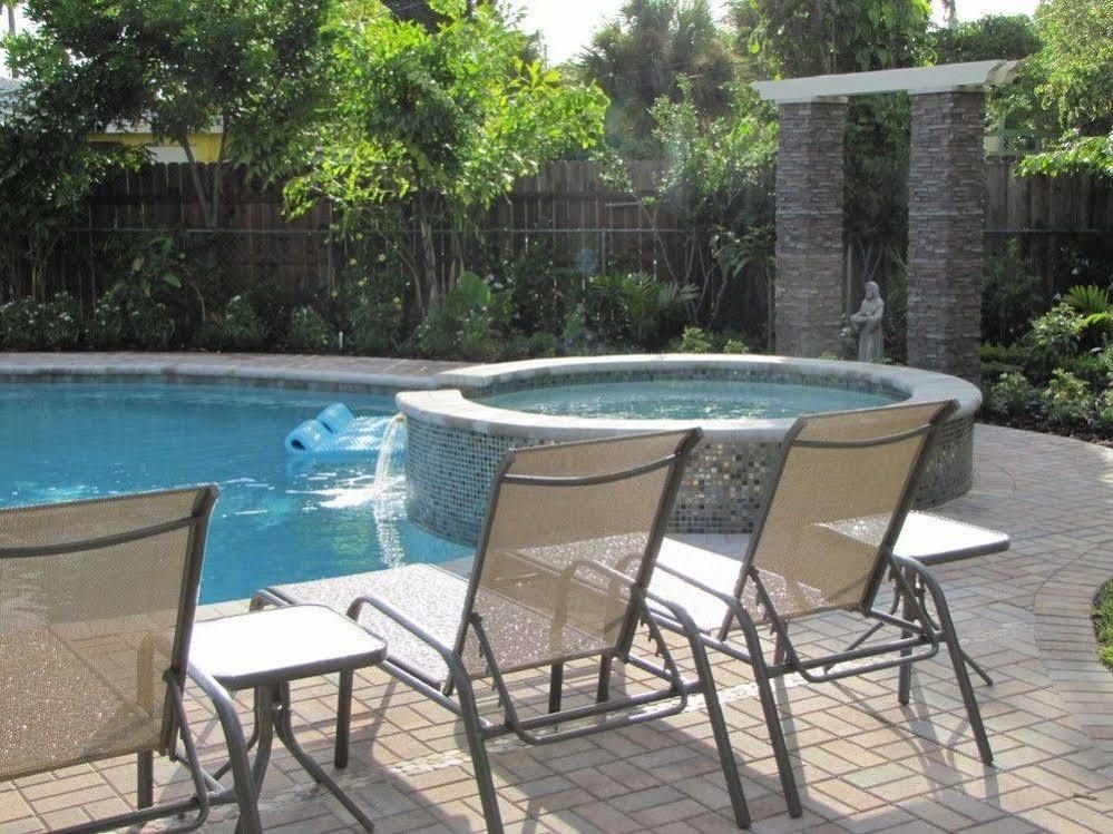 ホテル Heffron Manor Wilton Manors エクステリア 写真